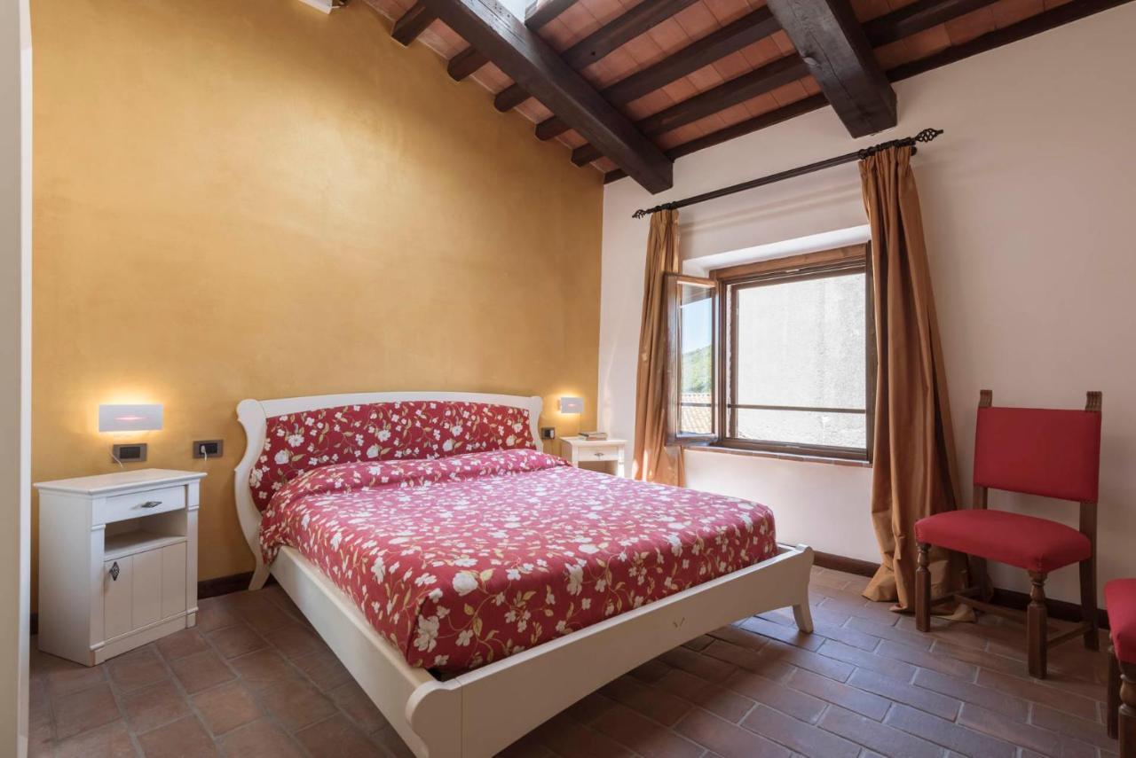 Locanda La Luna Tirli Luaran gambar